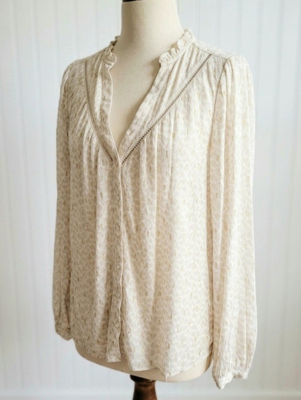 PAIGE Cream Gold Thread Button Long Sleeve Boho Top Sz M Romantic Soft Girl
